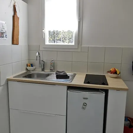 Dans La Les Cigales Apartment